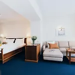 Hotel Reindl & Appartments 3*