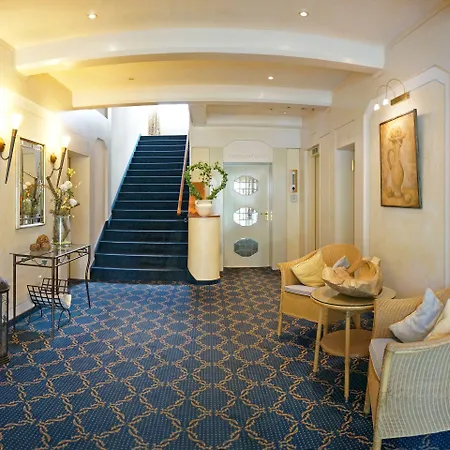 Reindl & Appartments Hotel Bad Fussing